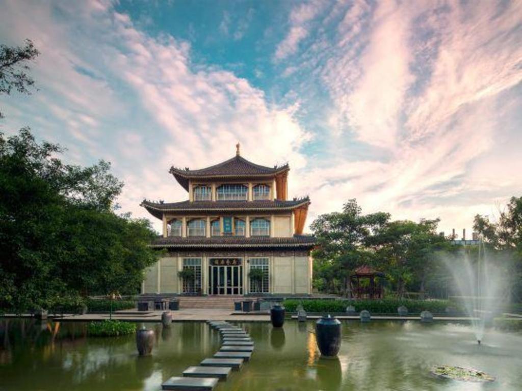 Eadry Royal Garden Hotel Haikou Haikou  Zewnętrze zdjęcie