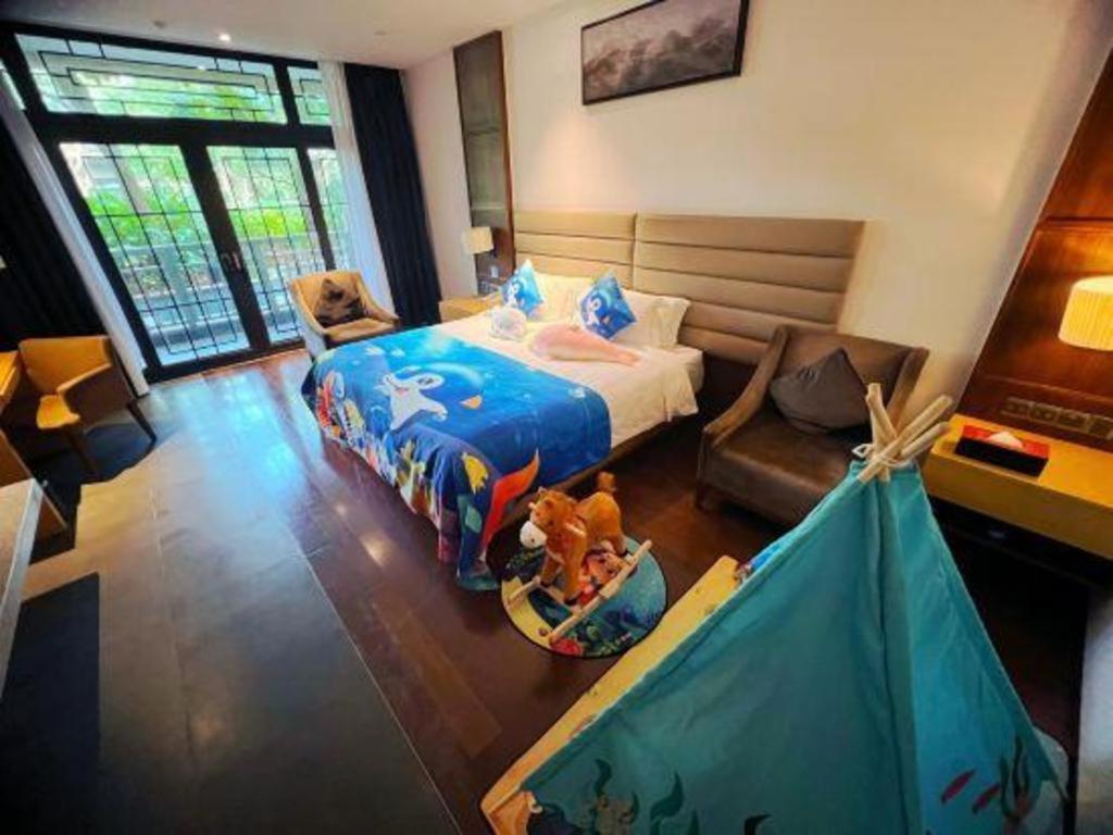 Eadry Royal Garden Hotel Haikou Haikou  Zewnętrze zdjęcie