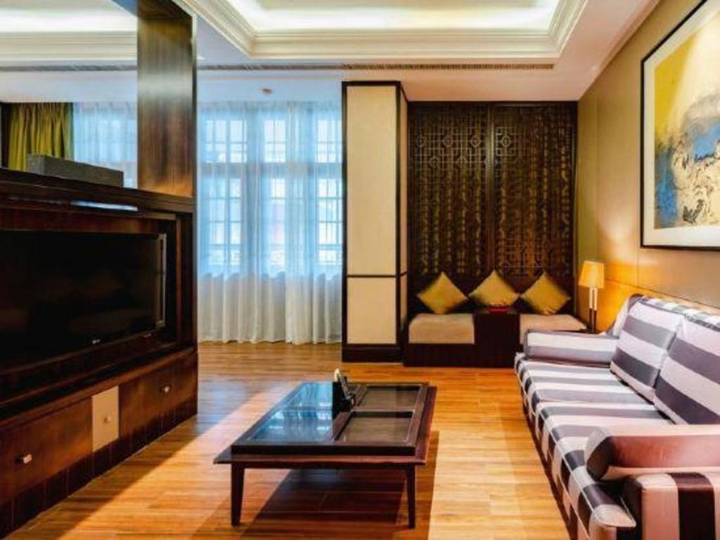Eadry Royal Garden Hotel Haikou Haikou  Zewnętrze zdjęcie