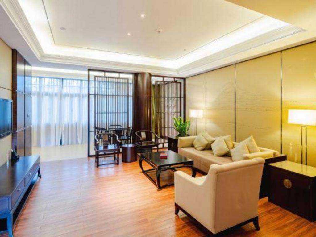 Eadry Royal Garden Hotel Haikou Haikou  Zewnętrze zdjęcie
