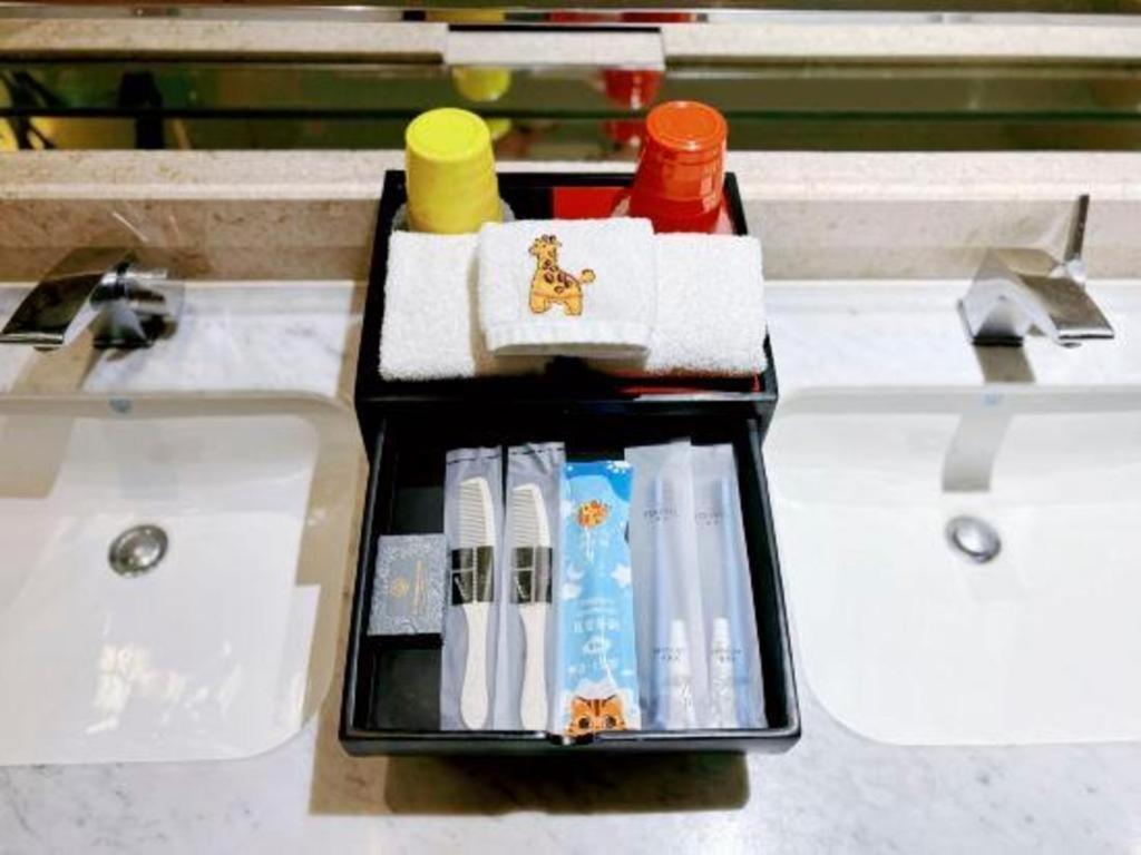 Eadry Royal Garden Hotel Haikou Haikou  Zewnętrze zdjęcie