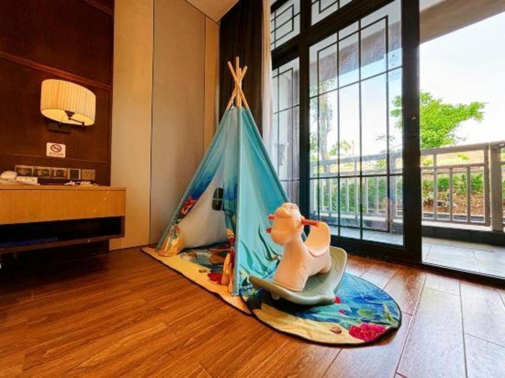 Eadry Royal Garden Hotel Haikou Haikou  Zewnętrze zdjęcie