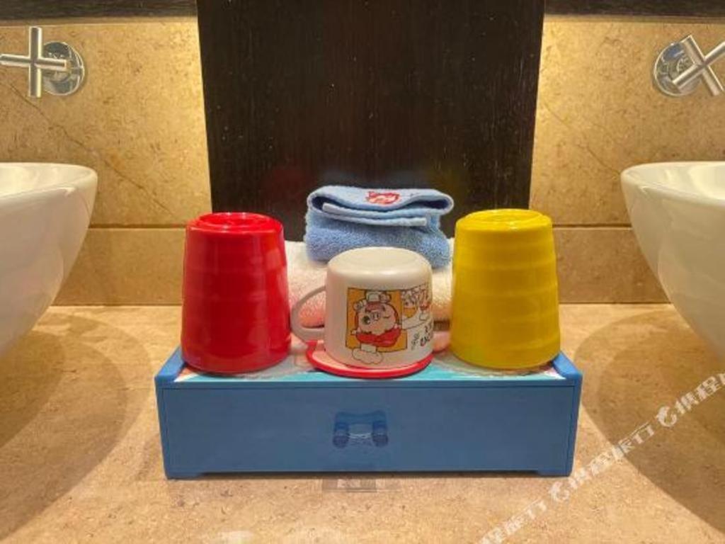 Eadry Royal Garden Hotel Haikou Haikou  Zewnętrze zdjęcie